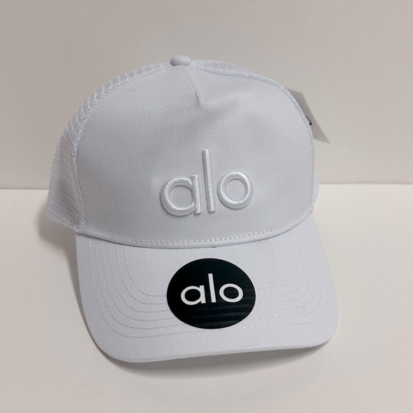 Alo District Trucker Hat White New Unisex - Picture 2 of 11